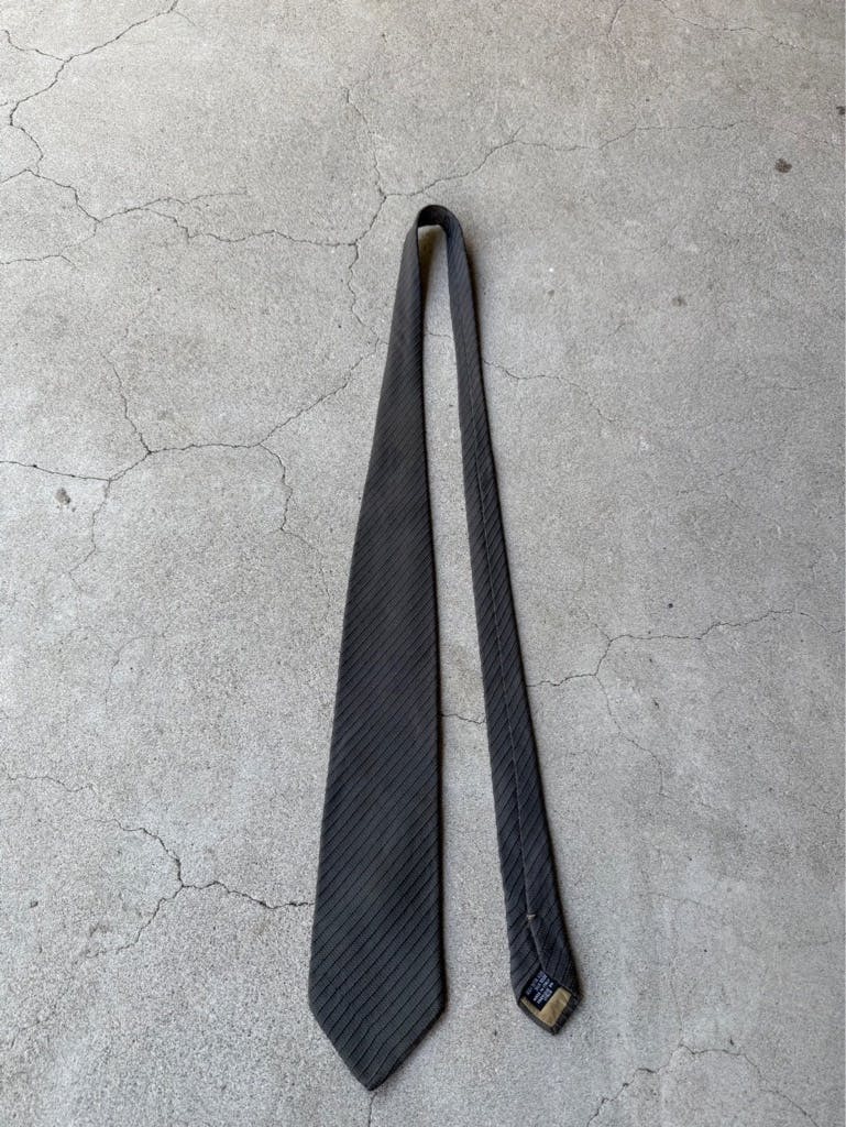 EMPORIO ARMANI ARCHIVE GRAY STRIPE SILK TIE - ARCHIVESTOCK