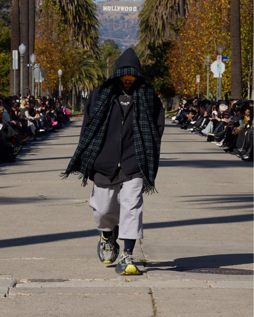 バレンシアガ 24Fall スウェットバギーショーツ　XS BALENCIAGA - バレンシアガ 24fall スウェットバギーショーツの