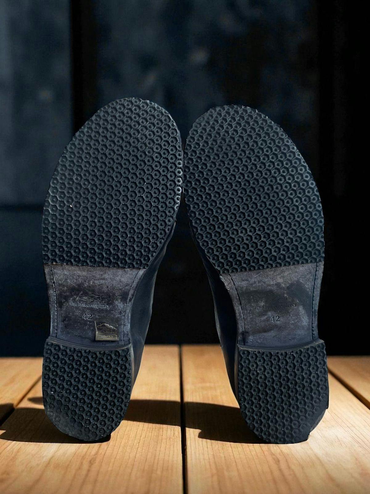 The Last Conspiracy - Twist Zip Boots 42 - ARCHIVESTOCK