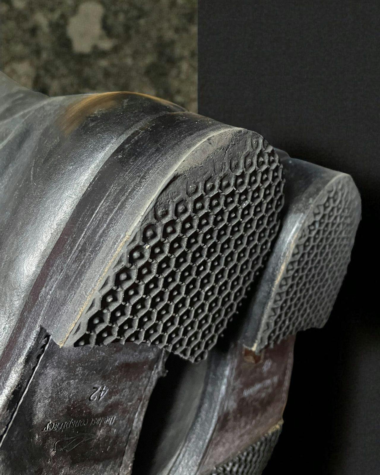 The Last Conspiracy - Twist Zip Boots 42 - ARCHIVESTOCK