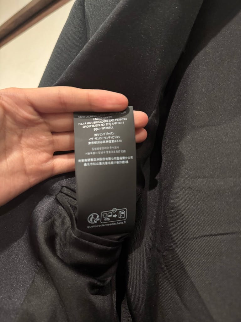 Saint Laurent パワーショルダースモーキングジャケット