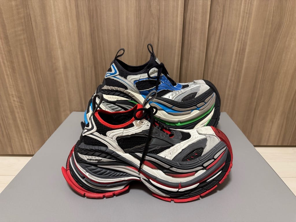 BALENCIAGA スニーカー 42 白黒 BALENCIAGA バレンシアガ スニーカー RUNNER TRAINERS メンズ42 約27.5