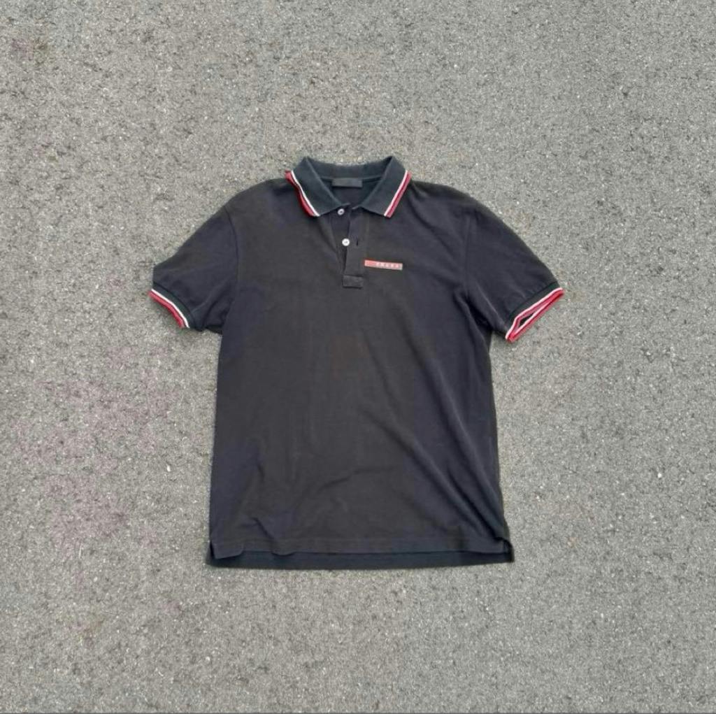 prada sports ポロシャツ - ARCHIVESTOCK