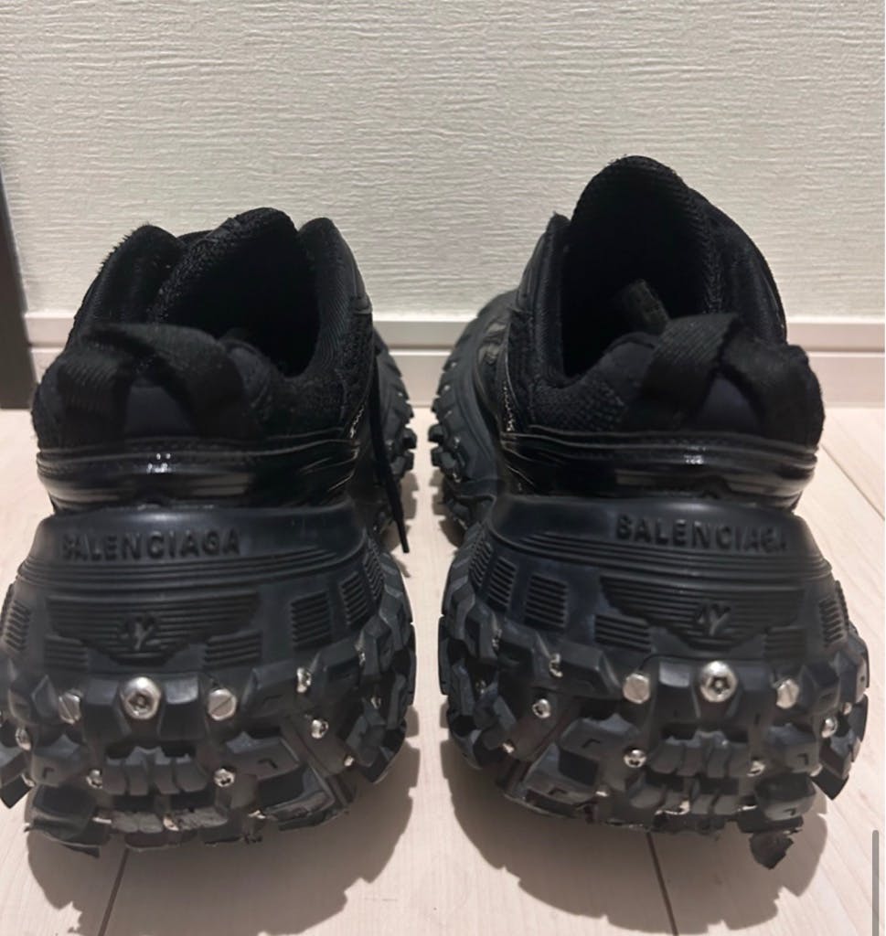 BALENCIAGA SCREW Bouncer - ARCHIVESTOCK