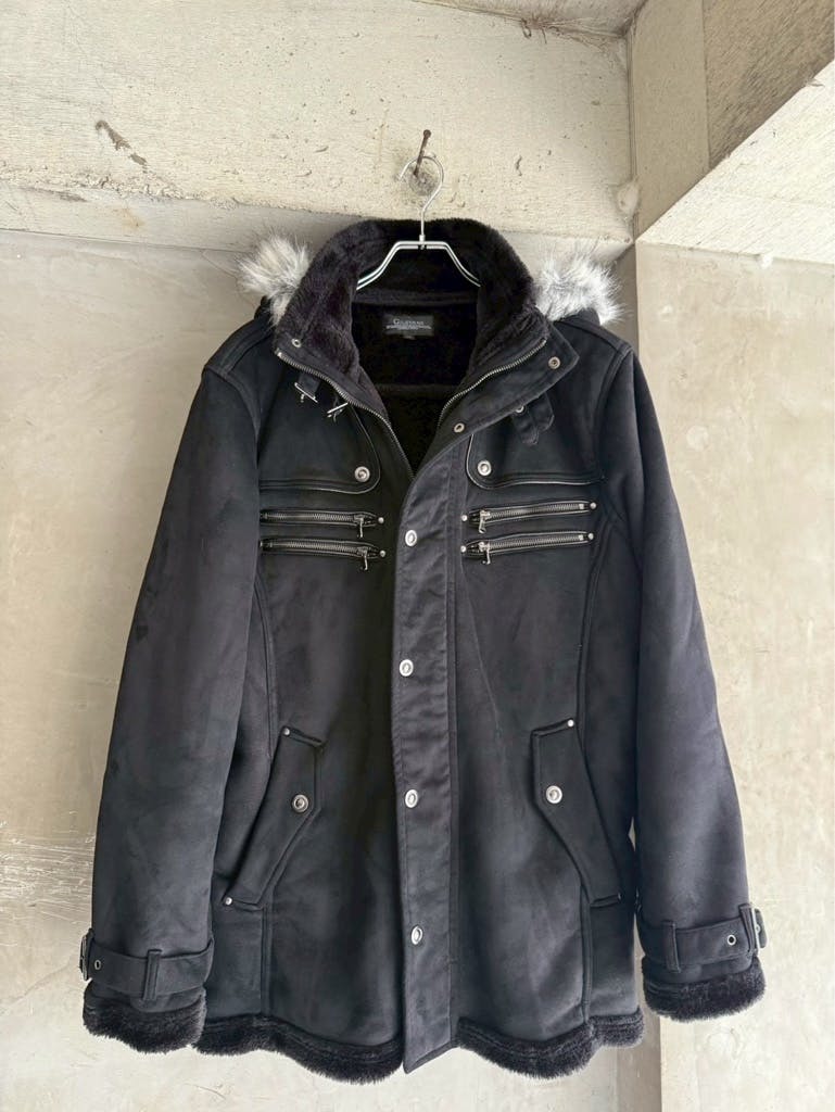 Rare Japanese Label Y2K GILEVANS Archive Black Fur-Hooded Gimmick Rare Japanese Label Y2K GILEVANS Archive Black Fur-Hooded Gimmick