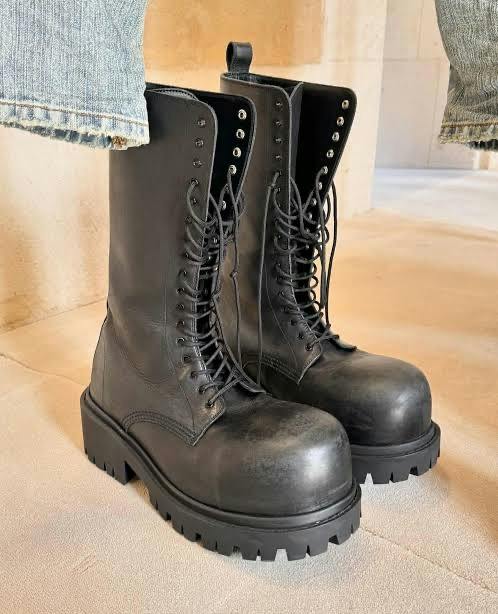 balenciaga ストンパーブーツ ロング 40 - ARCHIVESTOCK