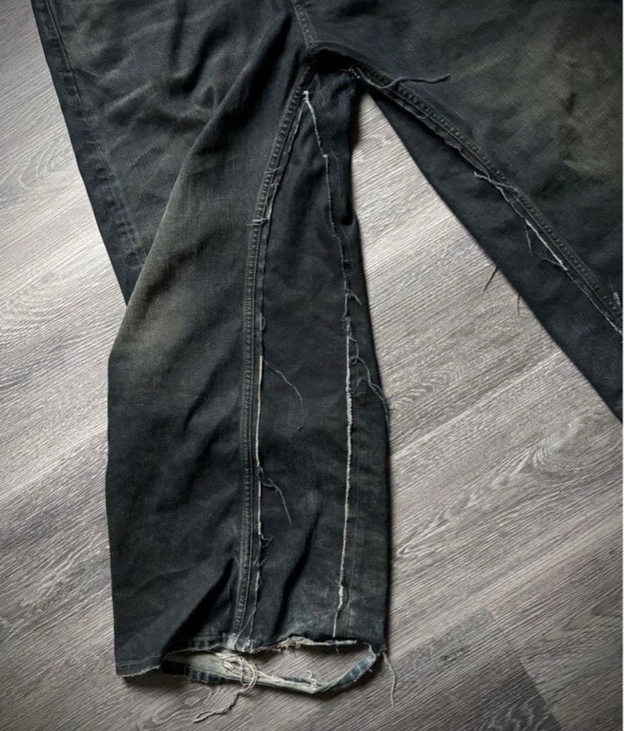 BALENCIAGA 24AW Cut Up Baggy Denim Pants - ARCHIVESTOCK