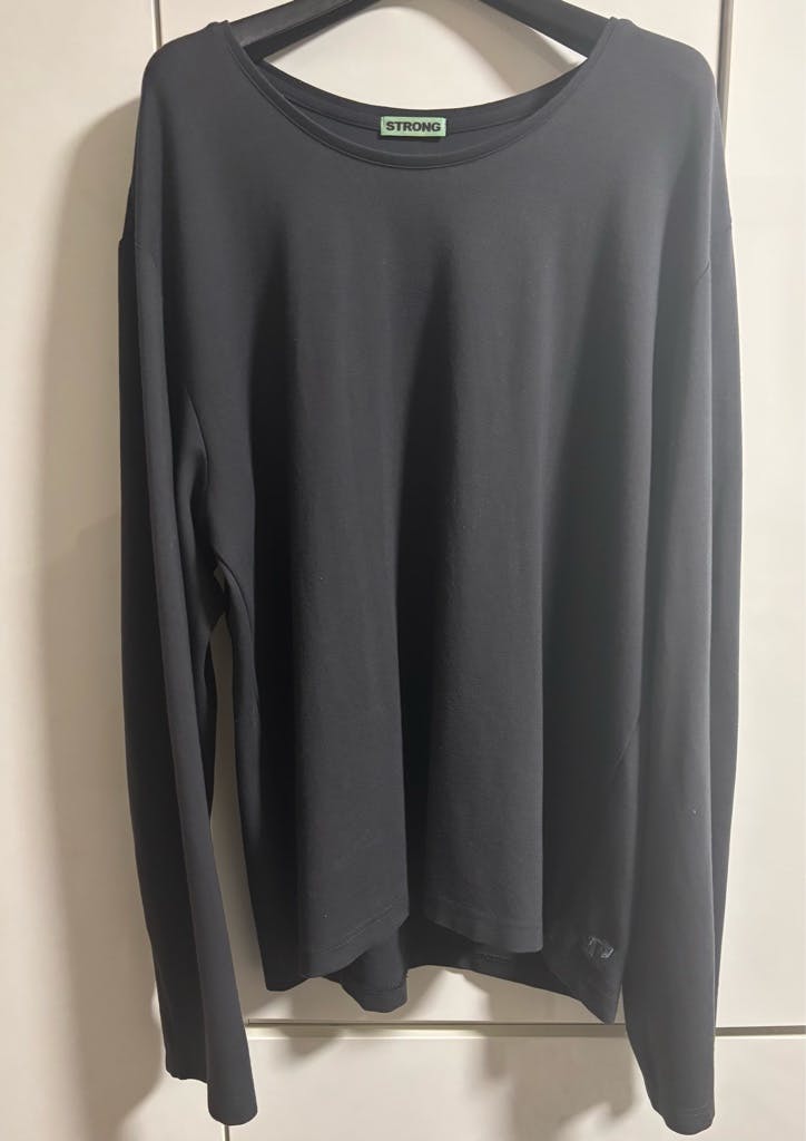 即購入可】 STRONG PACK TEE (GREY) Mサイズ - ARCHIVESTOCK