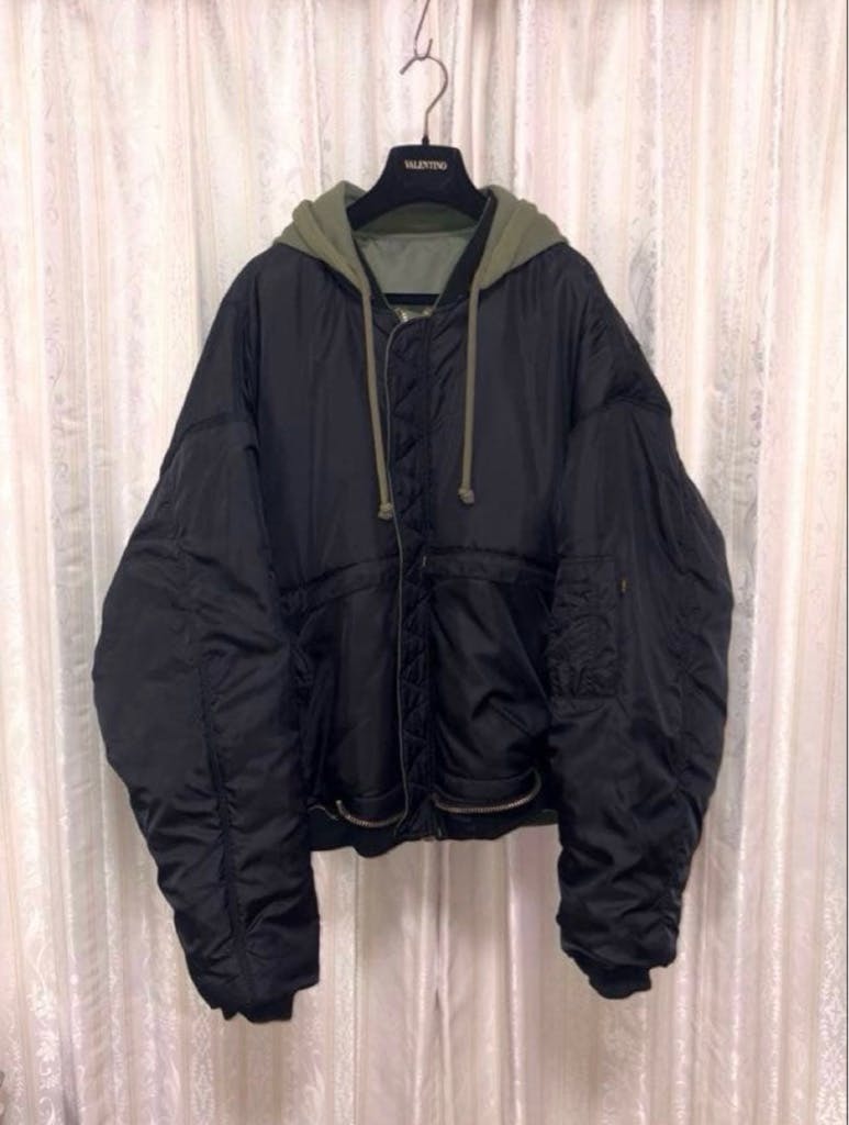 フライトジャケット VETEMENTS 17AW ALPHA MA-1 Olive Black VETEMENTS 17AW ALPHA MA-1 Olive Black - ARCHIVESTOCK