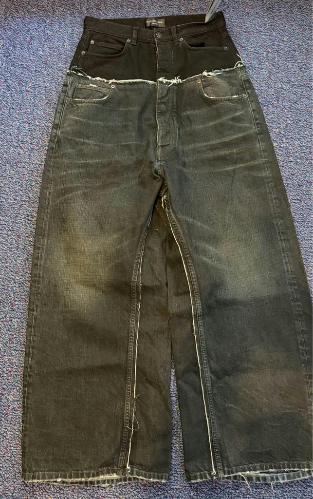 24AW BALENCIAGA Cut Up Baggy Denim Pants - ARCHIVESTOCK