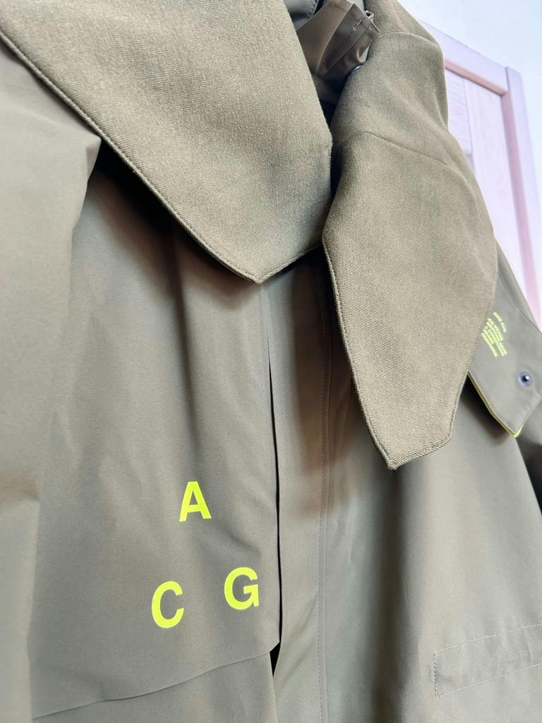 【希少S】ACRONYM × NIKE ACG エロルソン・ヒュー最終期モデル ゴールデンサイズ 希少S】ACRONYM × NIKE ACG エロルソン・ヒュー最終