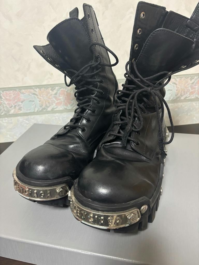 鑑定済み BALENCIAGA bulldozer size42 - ARCHIVESTOCK