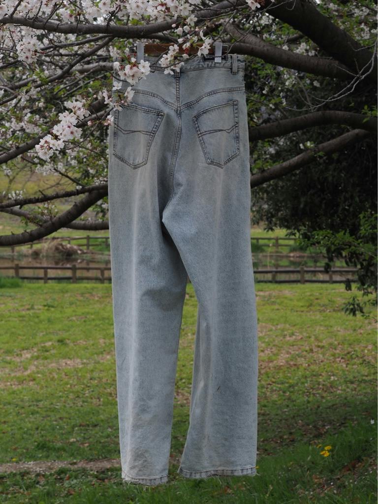 BALENCIAGA 22AW Pull-up Baggy Denim Pants - ARCHIVESTOCK