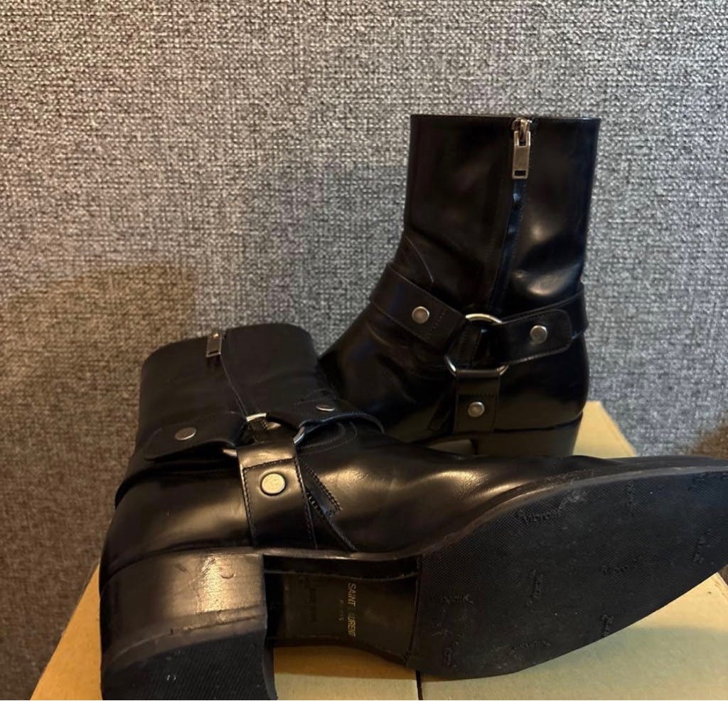 SAINT LAURENT PARISワイアットリングブーツ - ARCHIVESTOCK