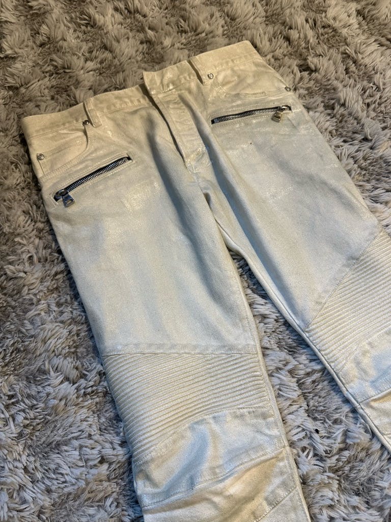 Balmain コーティング バイカーデニム ホワイト 30 - ARCHIVESTOCK