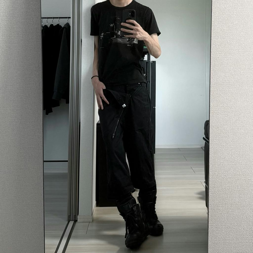 hood by air 17ss asymmetric zip shorts - ARCHIVESTOCK