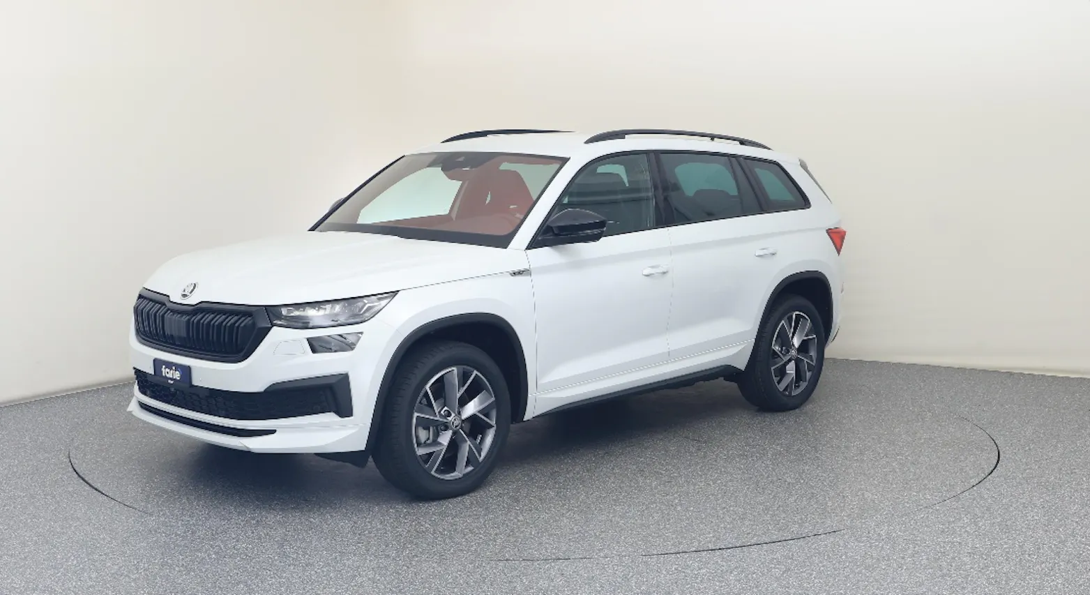 car main image