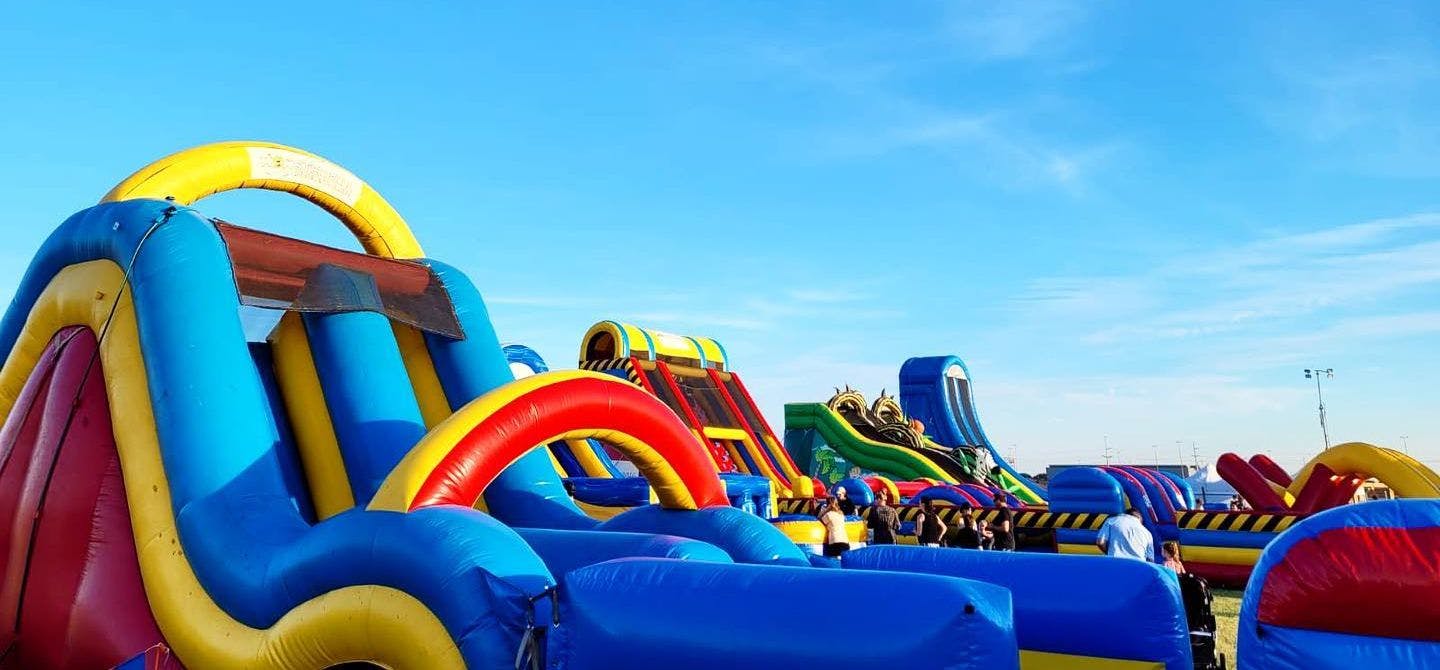 Best Jumping Castle Parties and Hire Near Attadale WA | Kidsbook