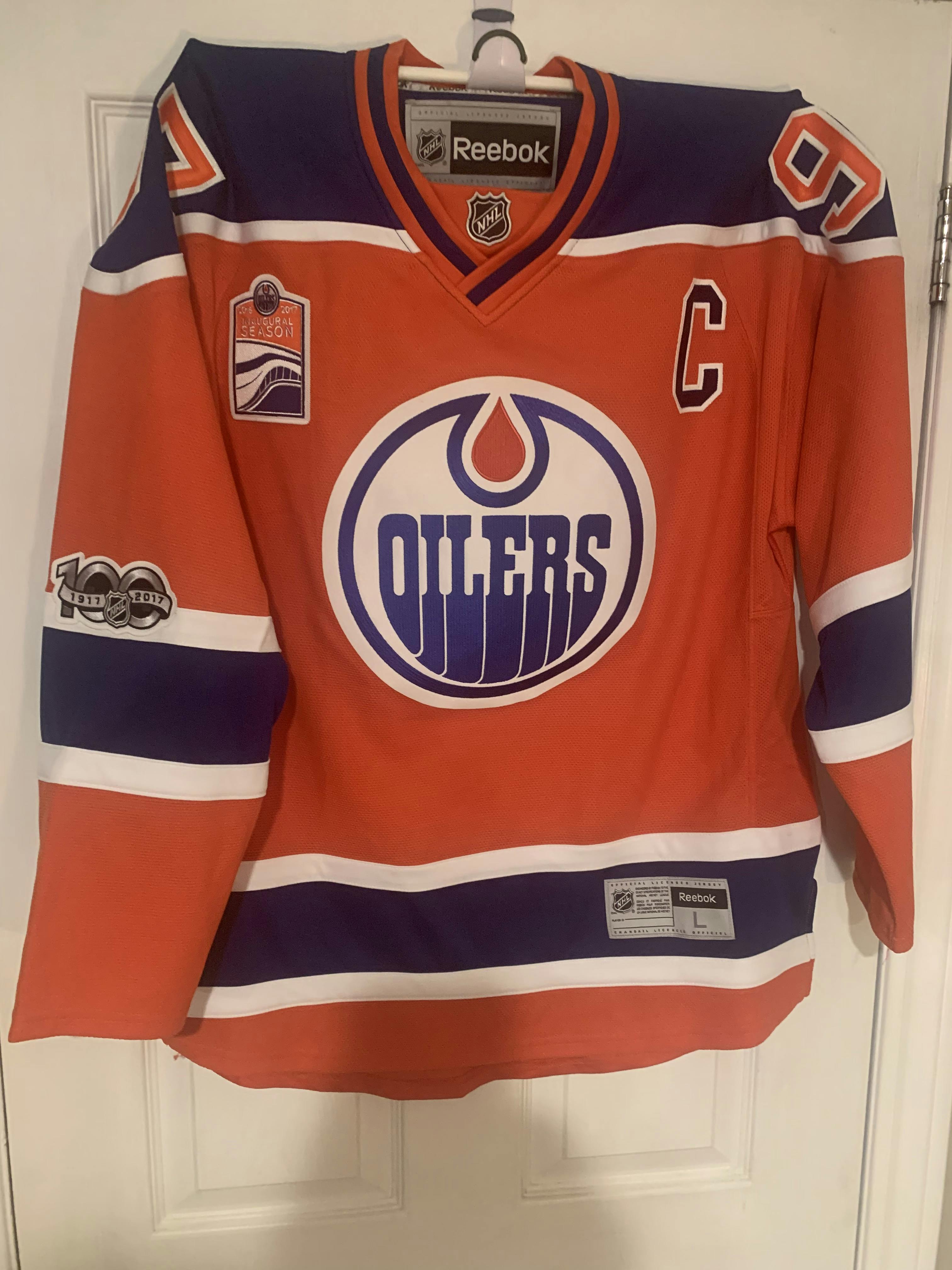 828KB 2001 null null null null 15 3 3 2003 null JZUYrThB9tHyqM