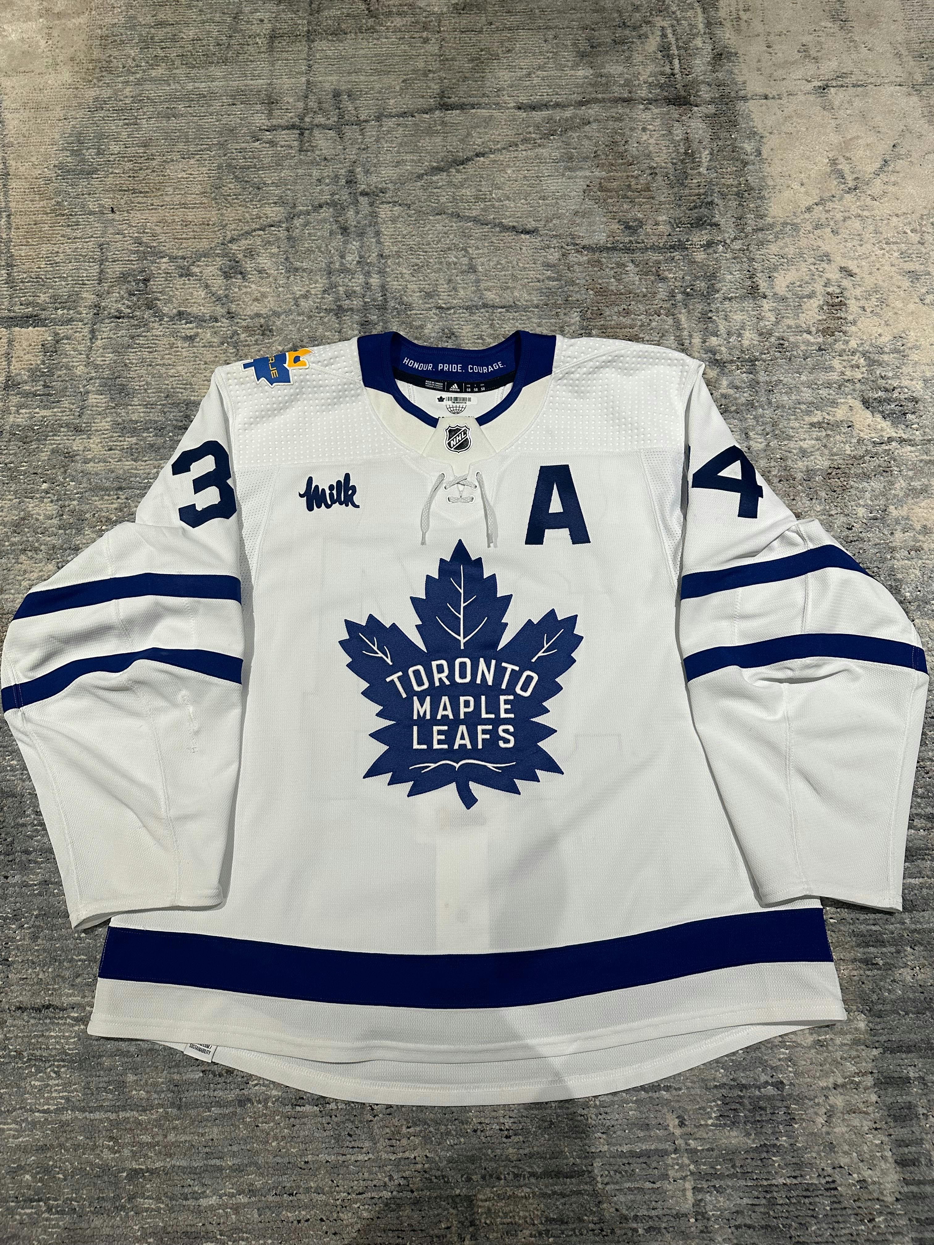 Auston Matthews Saint Patrick Reverse Retro jersey offers mens large Toronto maple leaf