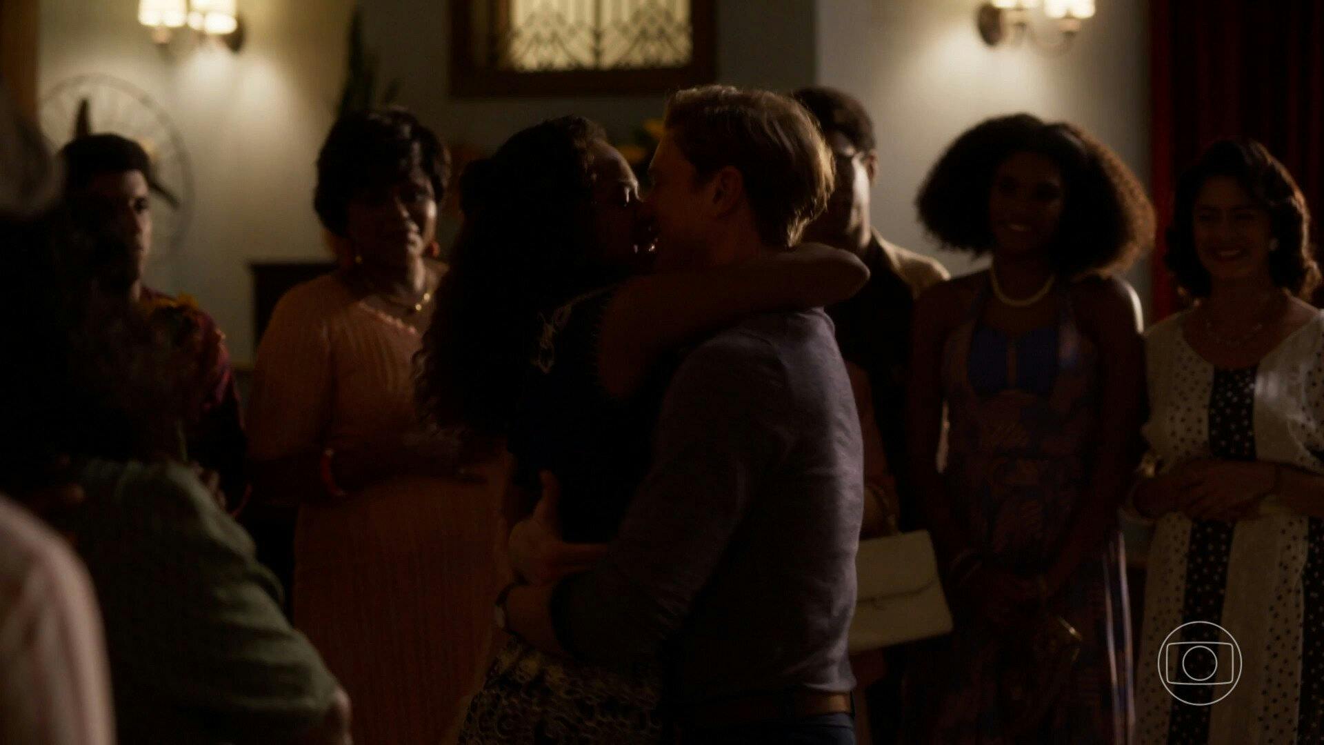 Garota do Momento - episódio 1x187
