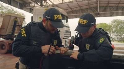 Operação Fronteira Brasil - episódio 1x13
