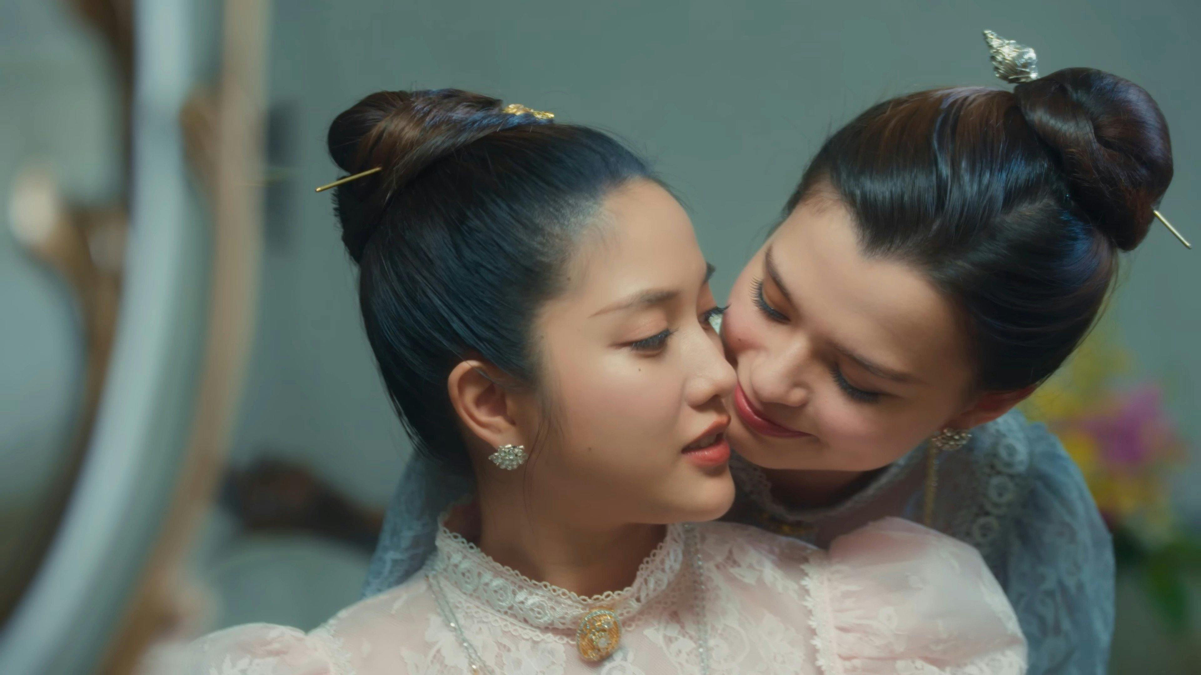 The Loyal Pin - episódio 1x11