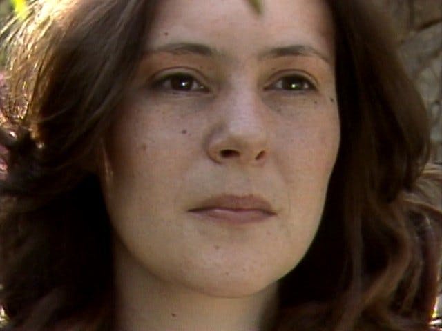 Plumas & Paetês - episódio 1x9