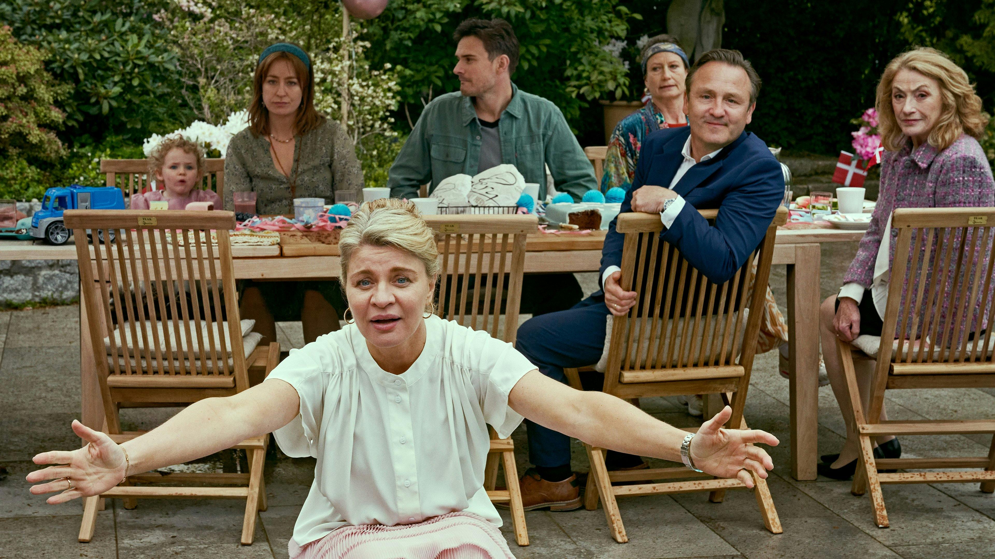 Troca de Bebês 2 backdrop