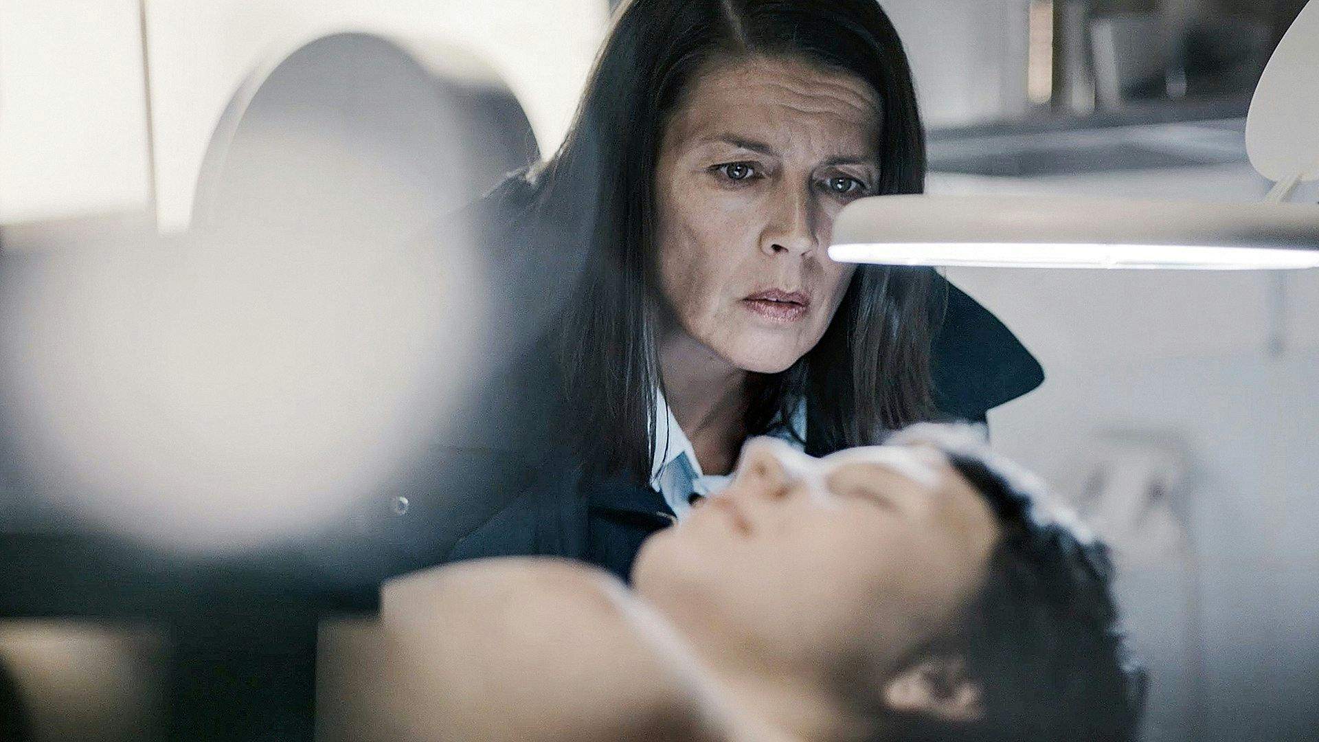 Bordertown - episódio 1x6