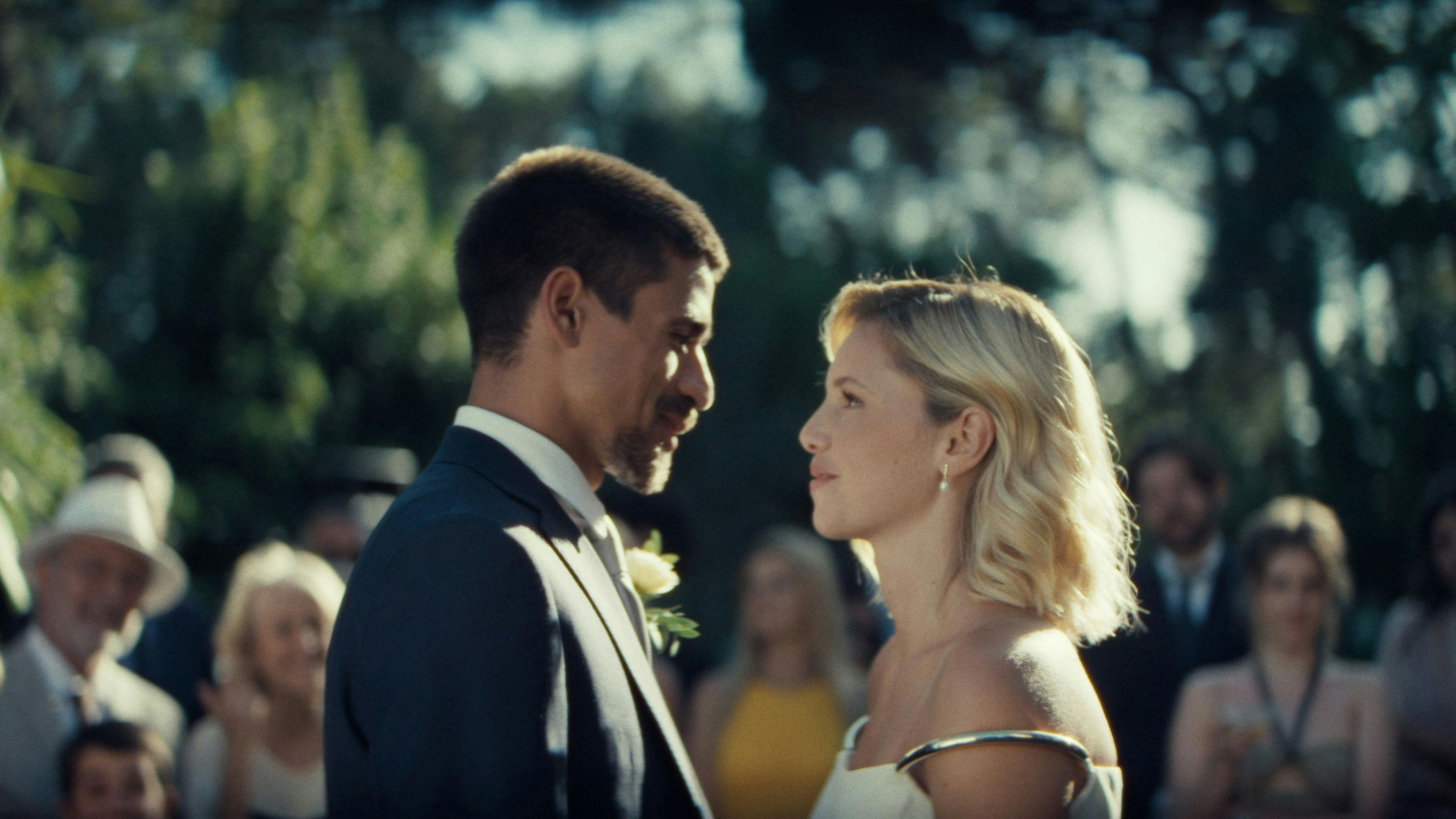 Ninguém Como Tu backdrop