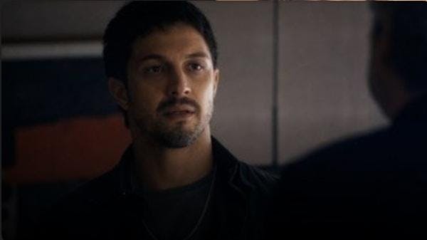 Travessia - episódio 1x48