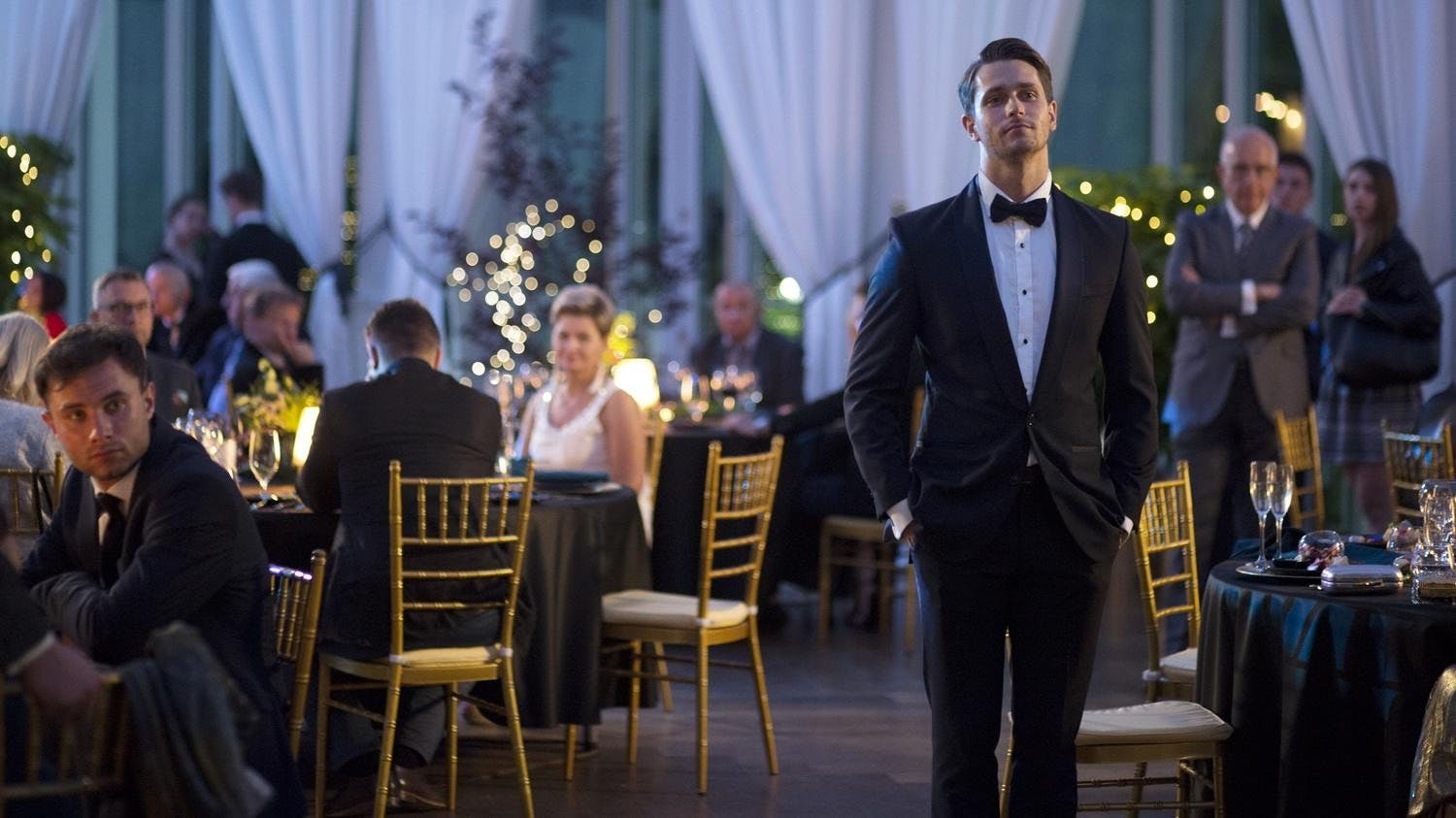 Como Casar com um Milionário backdrop
