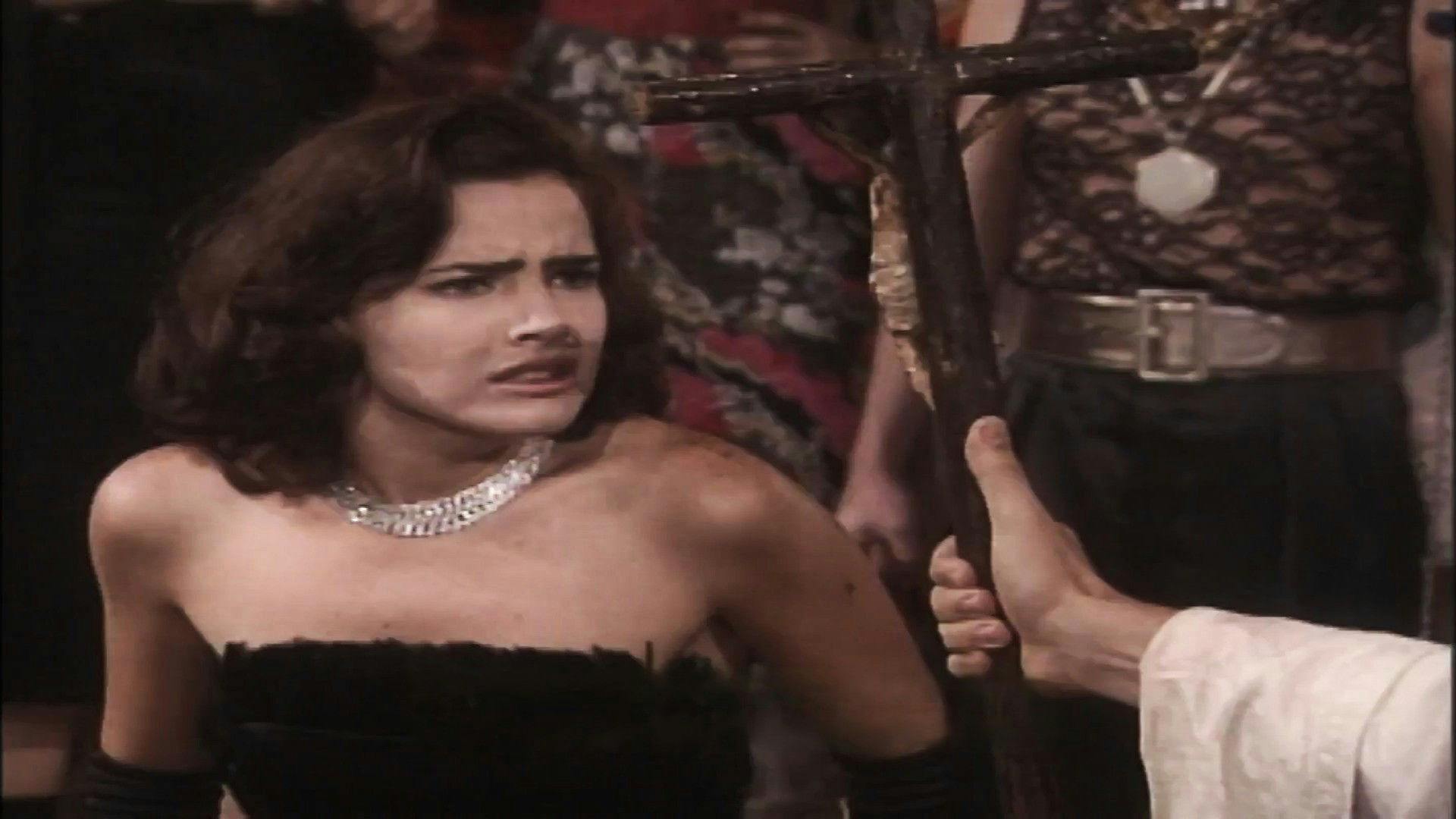 Hilda Furacão - episódio 1x5