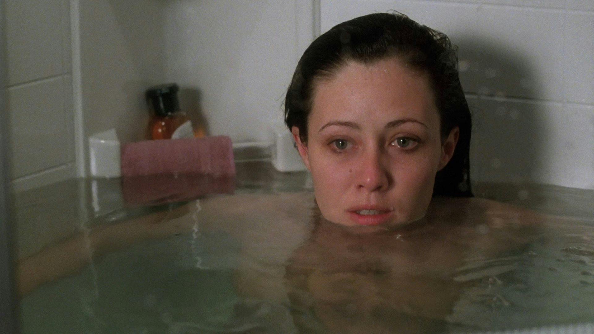 Charmed: Jovens Bruxas - episódio 1x13