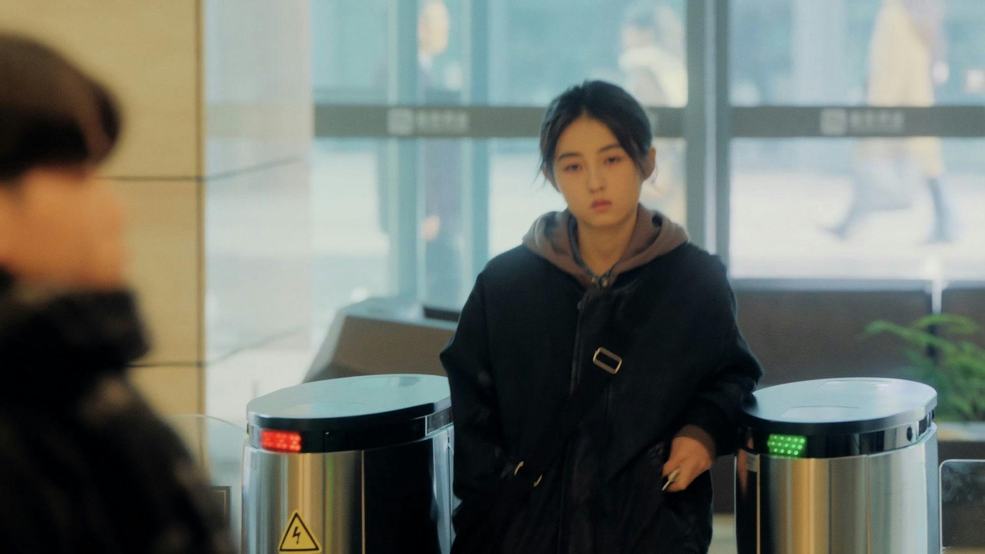 Loving Strangers - episódio 1x2