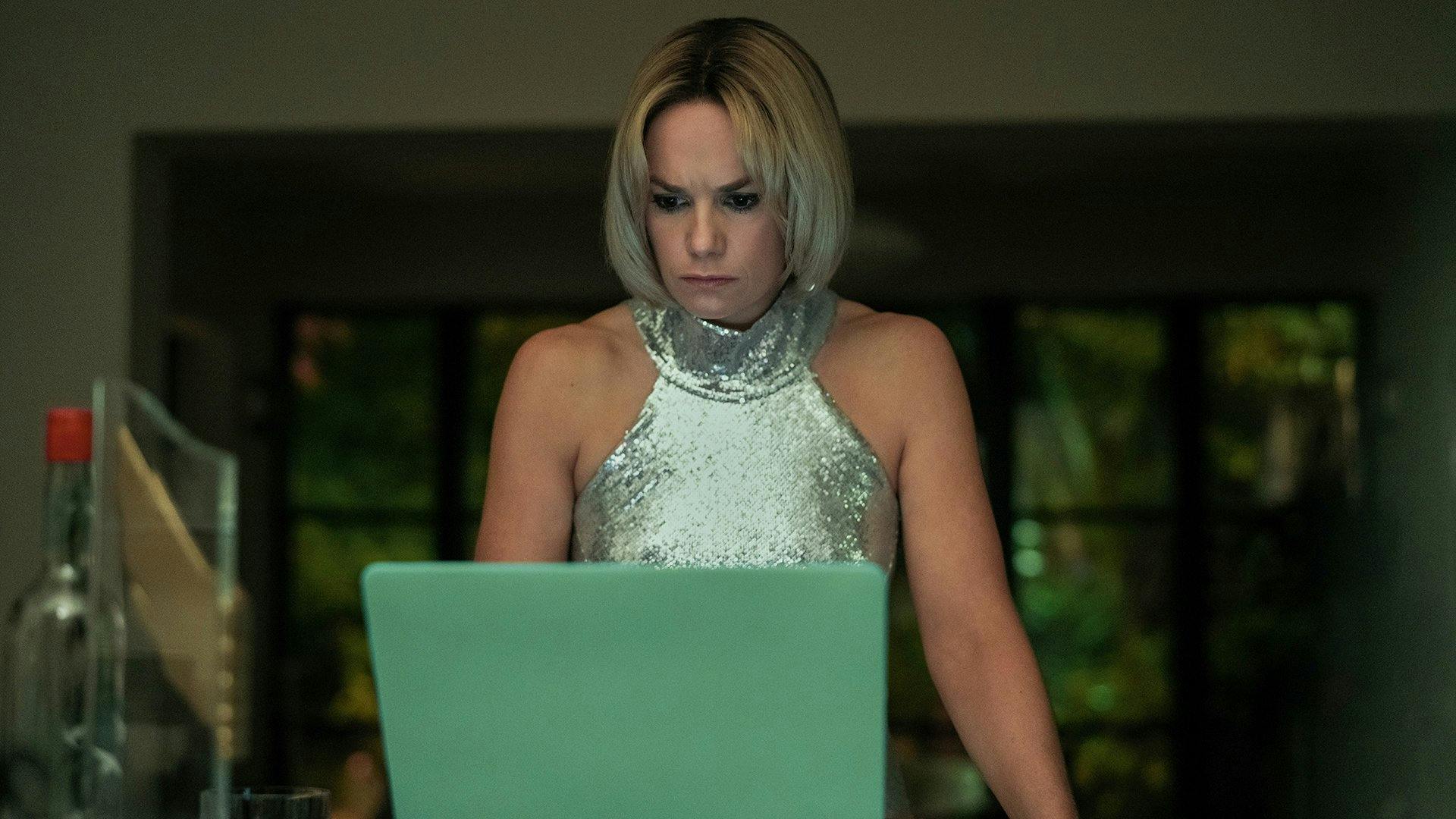 Escândalo na Realeza - episódio 1x3