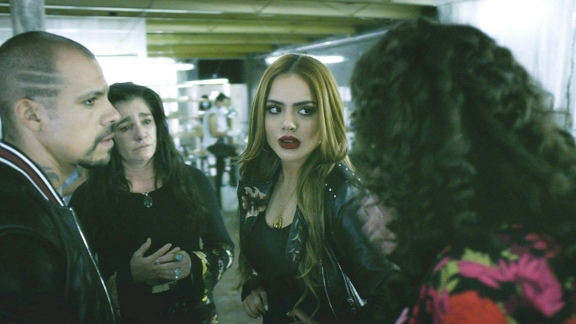 Falsa Identidade - episódio 1x34