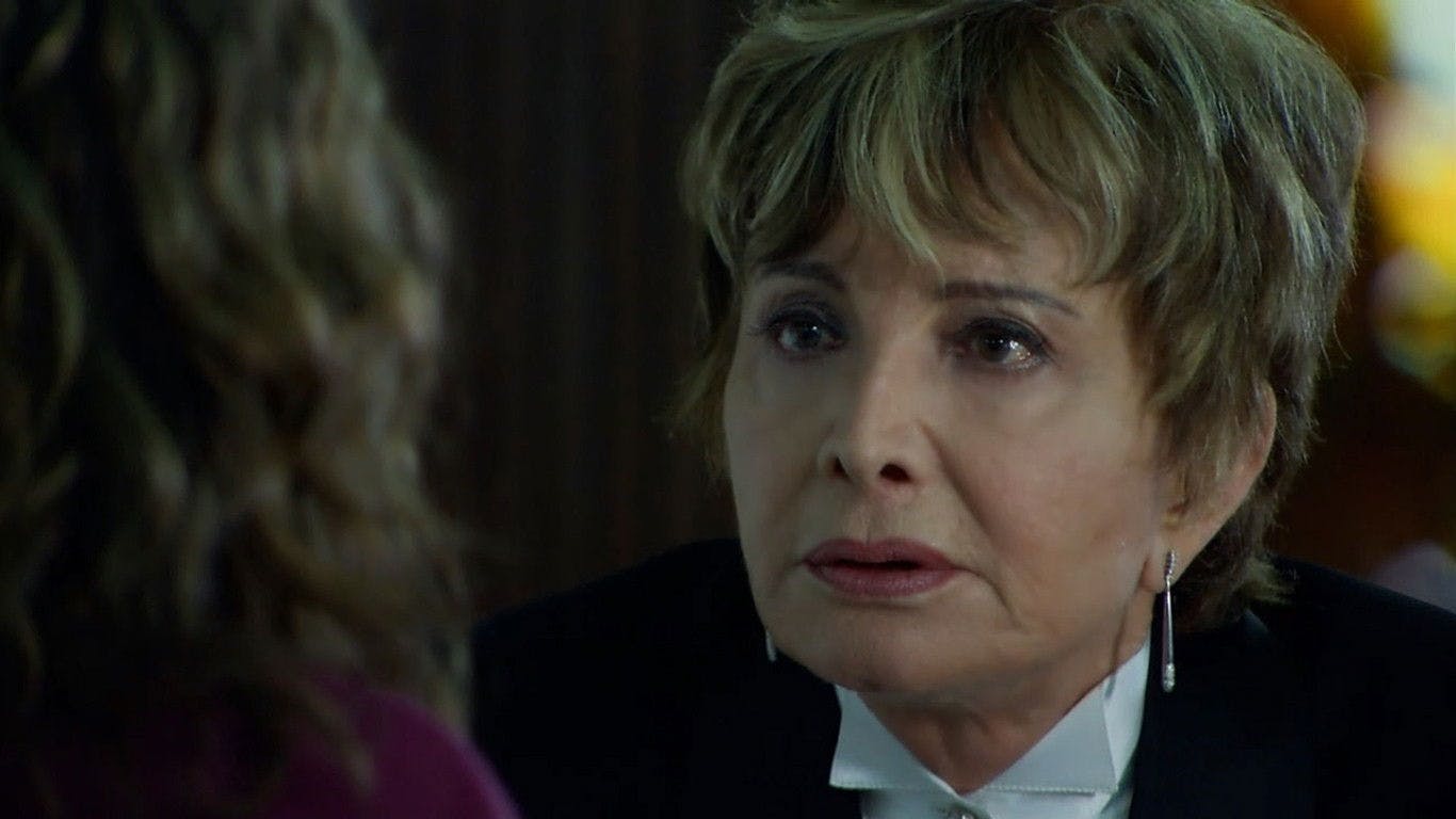 A Favorita - episódio 1x3