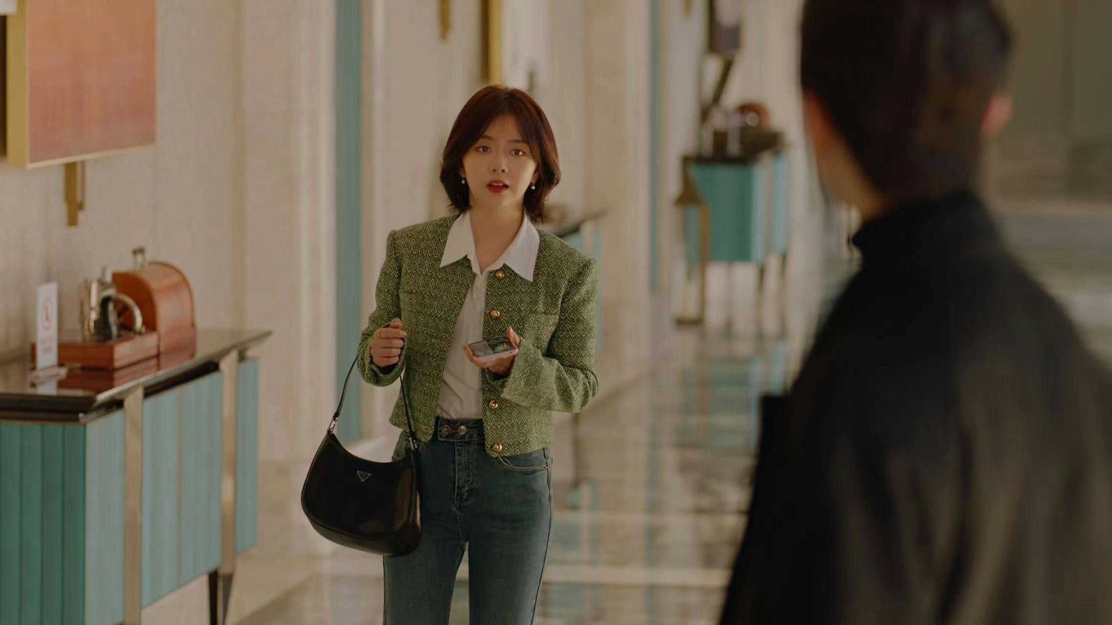 As Beautiful As You - episódio 1x6