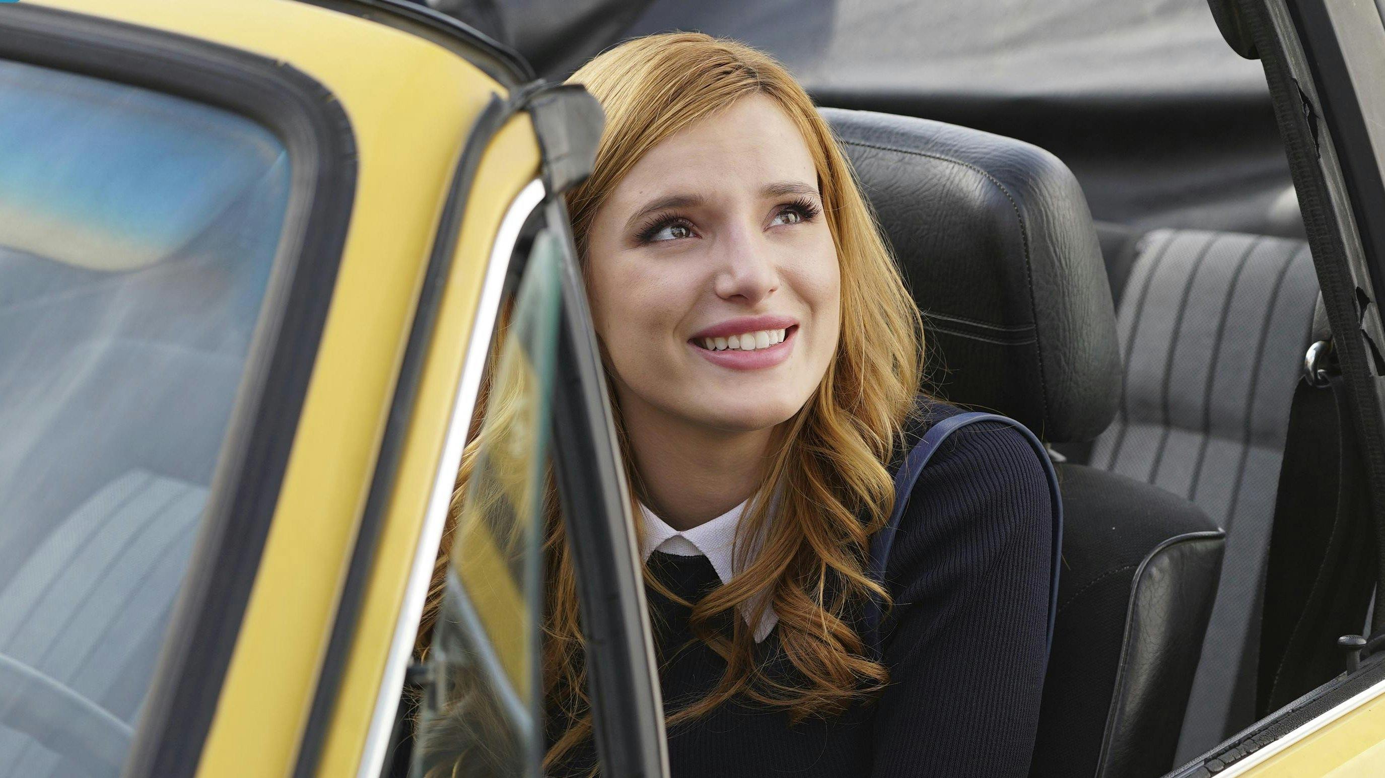 Famous in Love - episódio 1x1