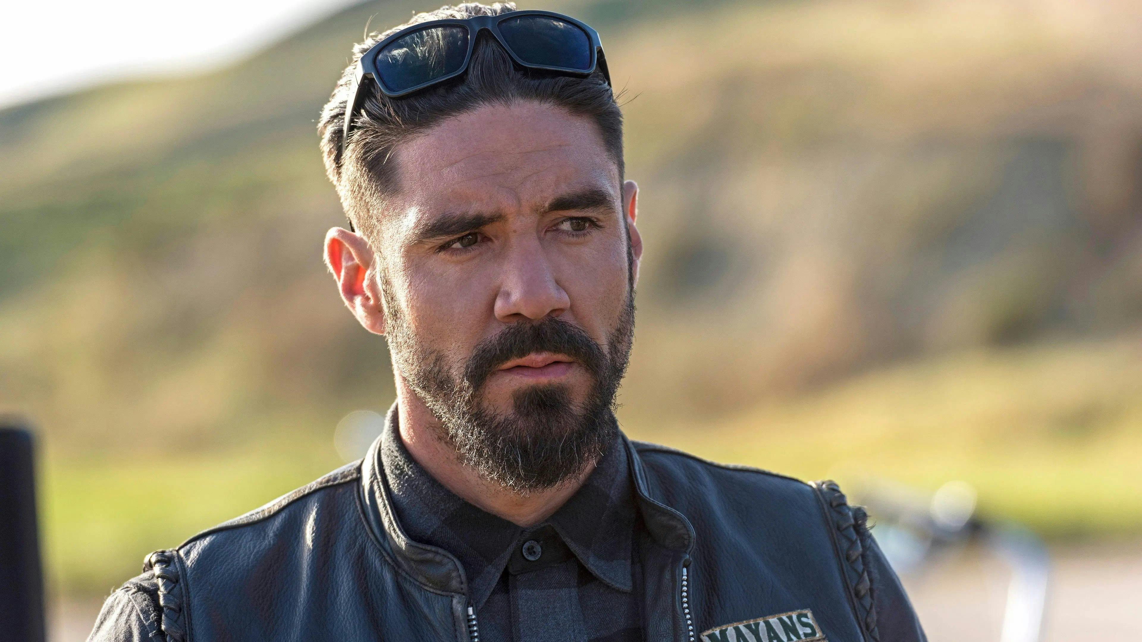 Mayans M.C. - episódio 1x2