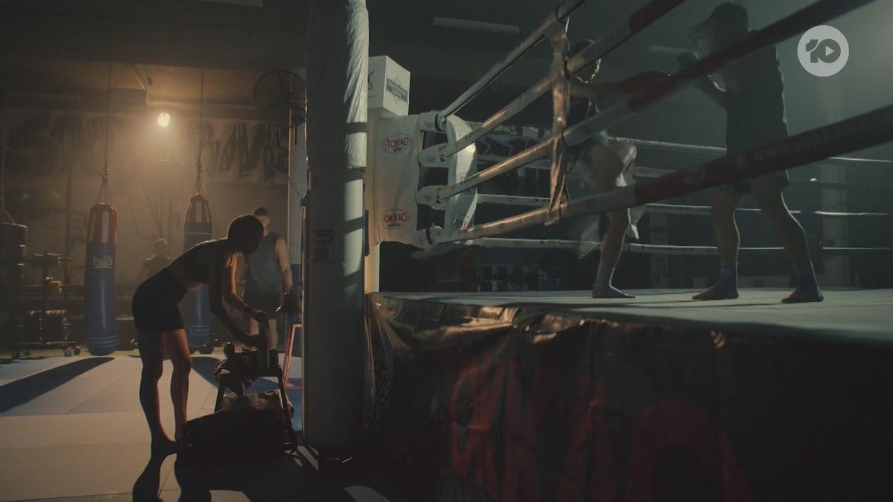 North Shore - episódio 1x2