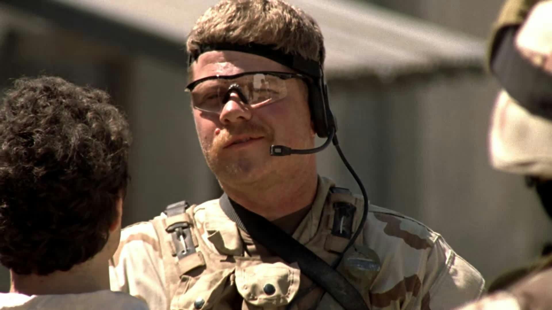 Over There - episódio 1x3