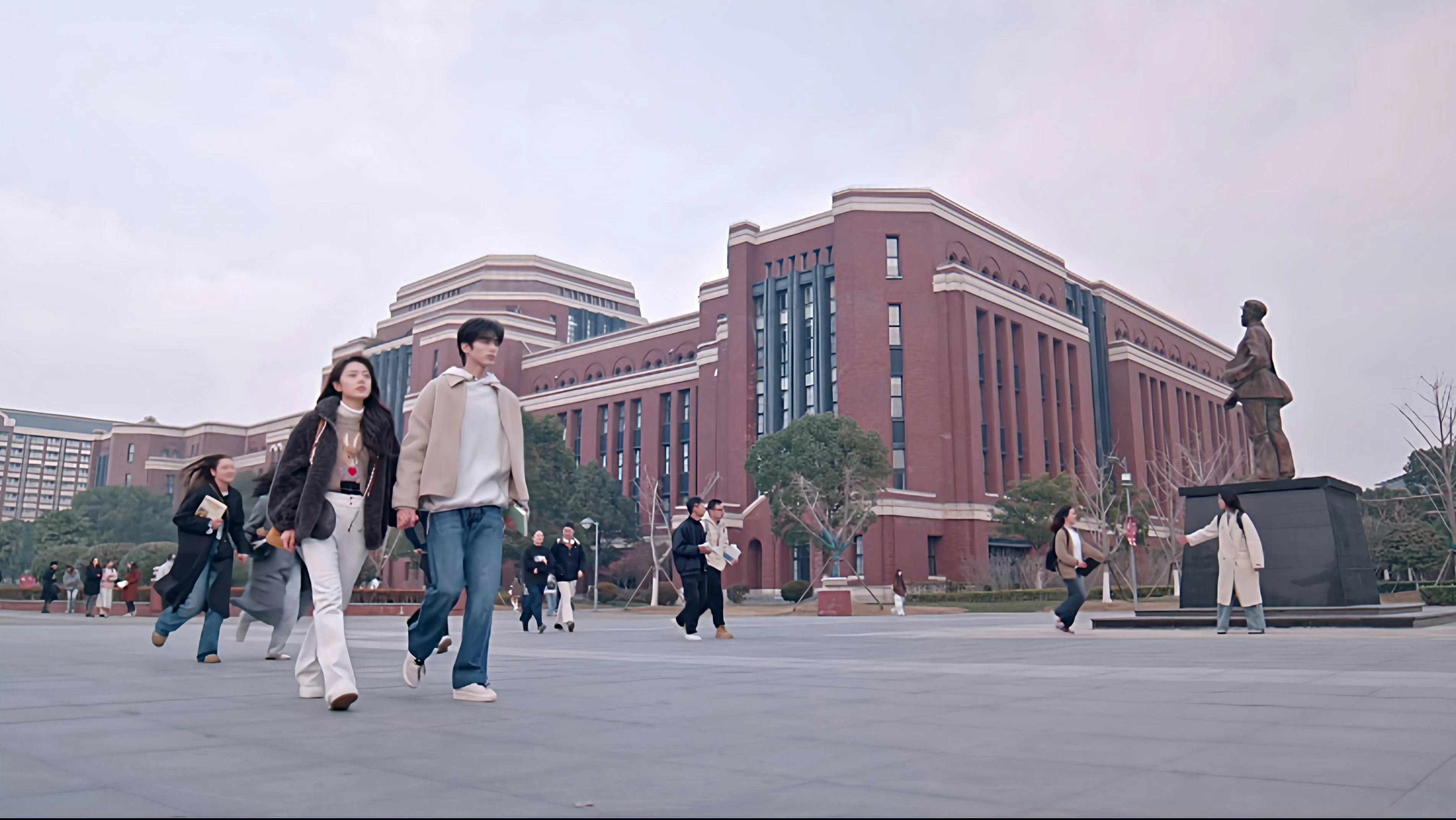 É Minha Luz - episódio 1x25