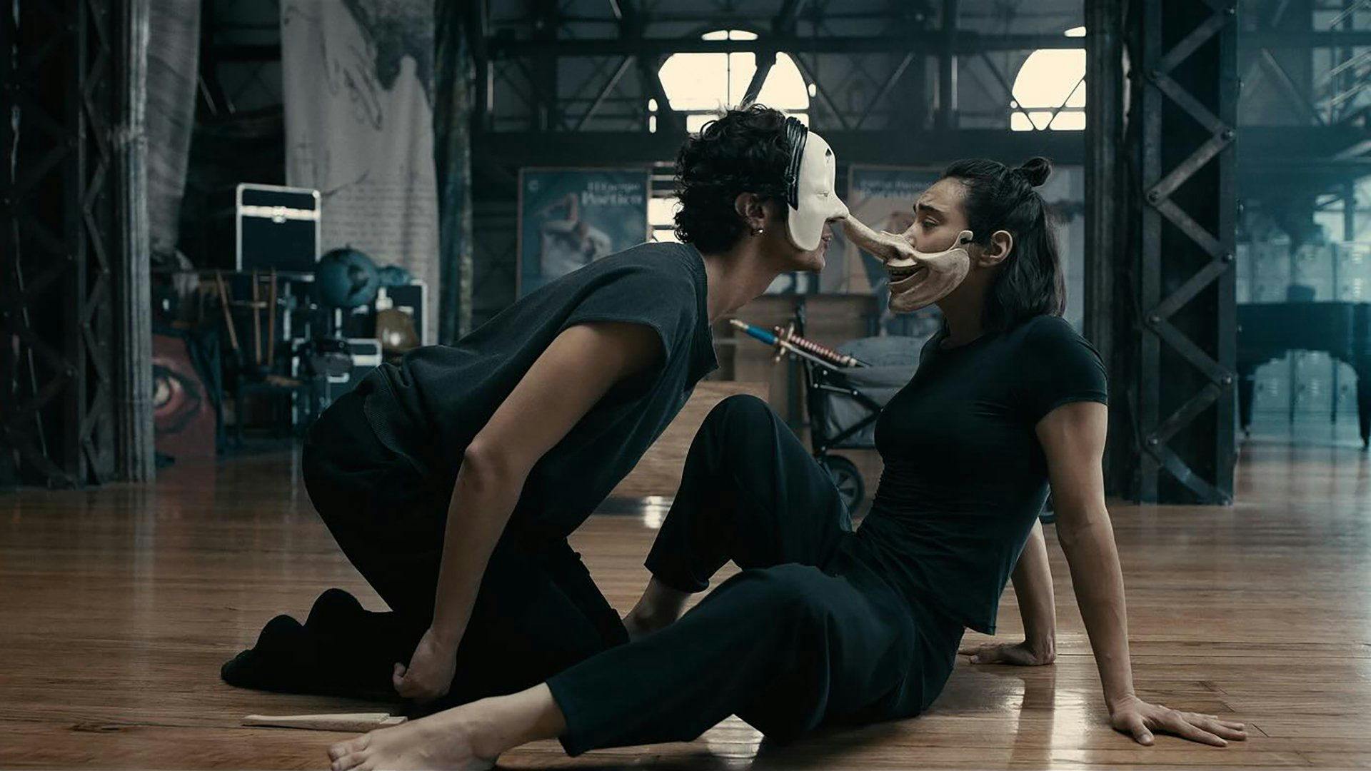 As Loucuras backdrop