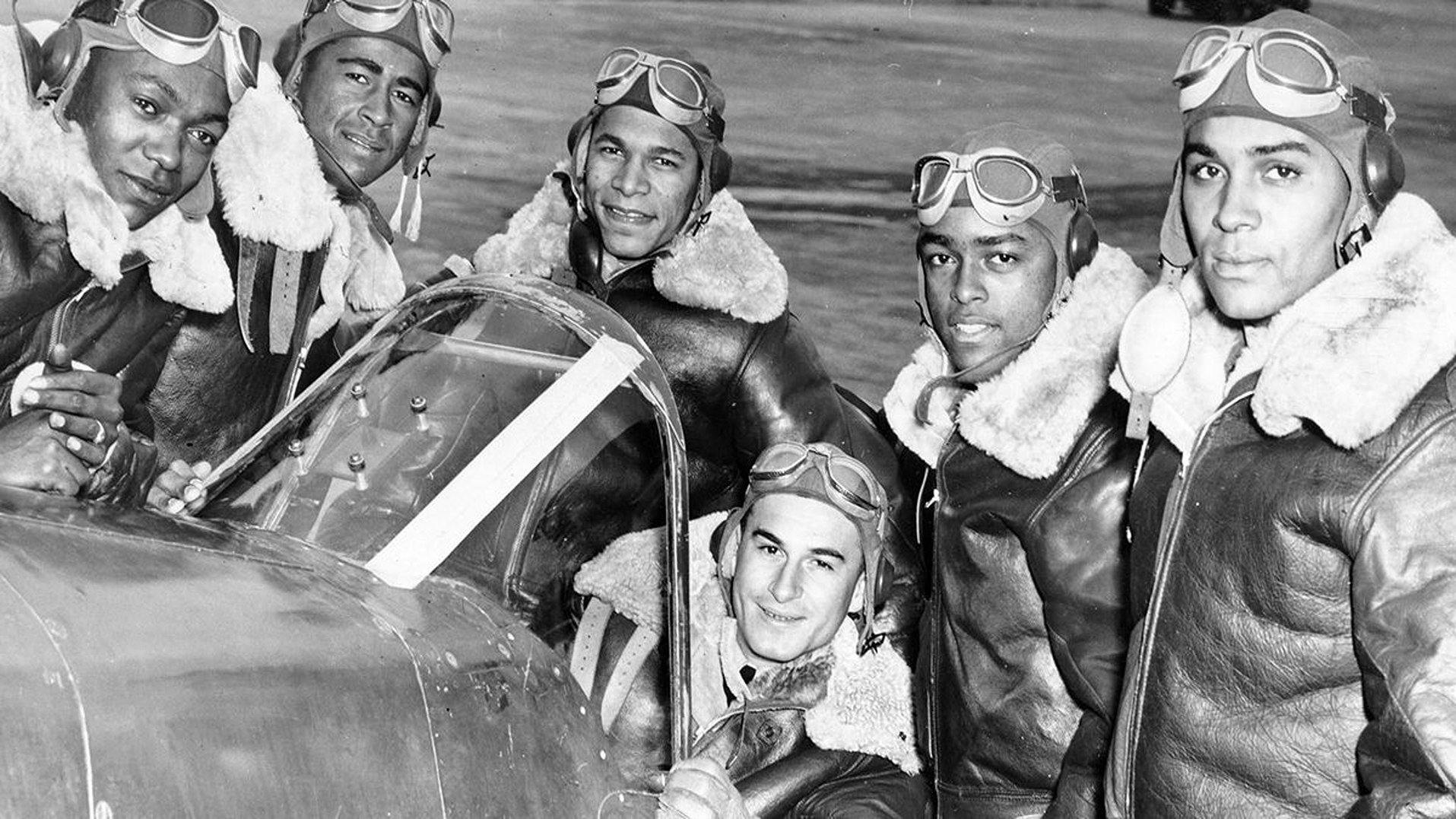 Segunda Guerra: O Tuskegee Airmen backdrop