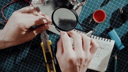 O Arsenal dos Espiões - episódio 1x5