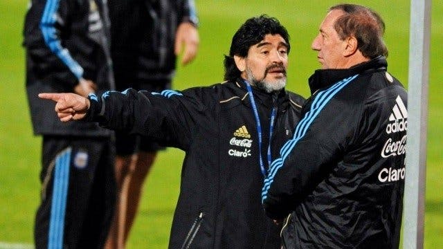 Bilardo: O Doutor do Futebol - episódio 1x4