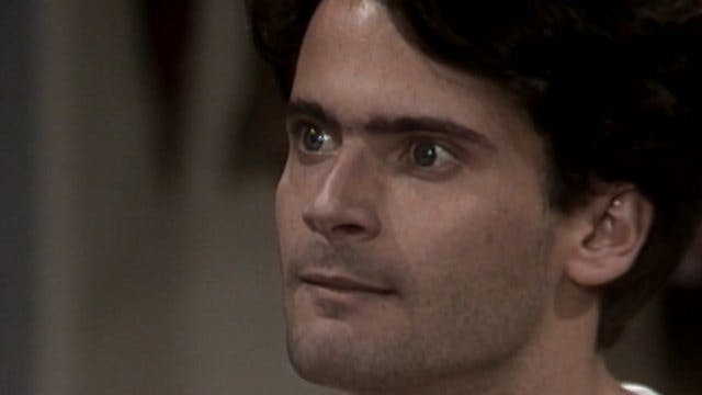 Corpo a Corpo - episódio 1x65
